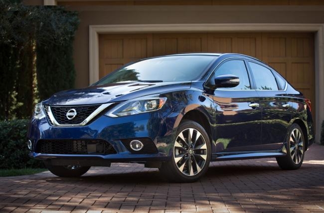 Nissan Sentra Sr Cvt 19 Conduciendo Com