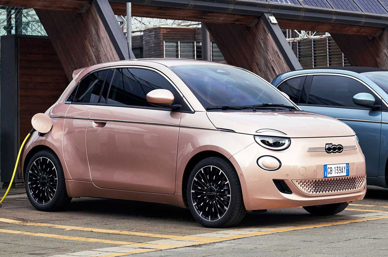 Así es el Fiat 500 Eléctrico con una puerta extra